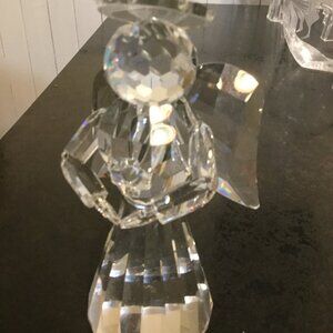 Crystal glass angel ornament no chips or cracks beautiful when in lights 6" tall